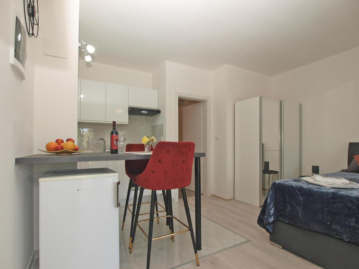 Apartment Florinda 2091 Pula Eksteriør billede
