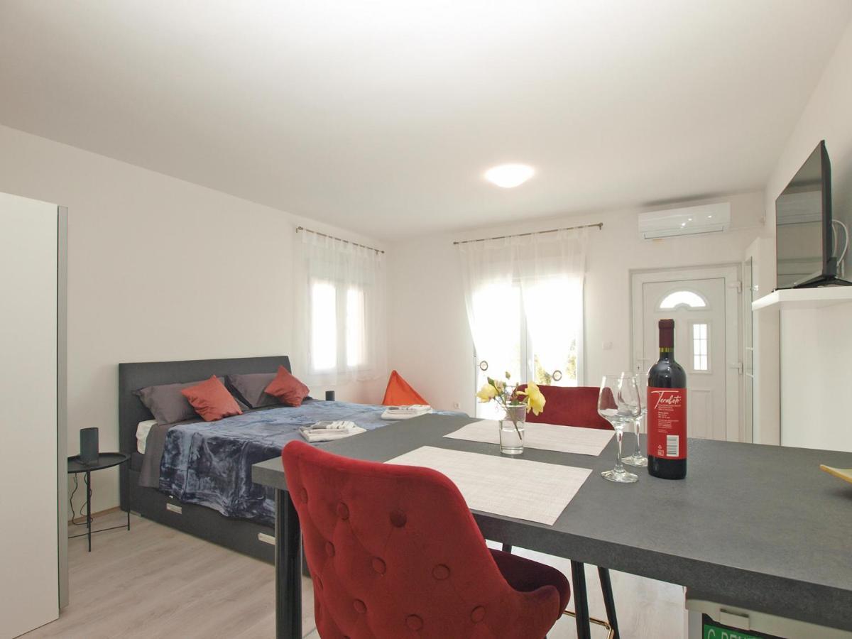 Apartment Florinda 2091 Pula Eksteriør billede