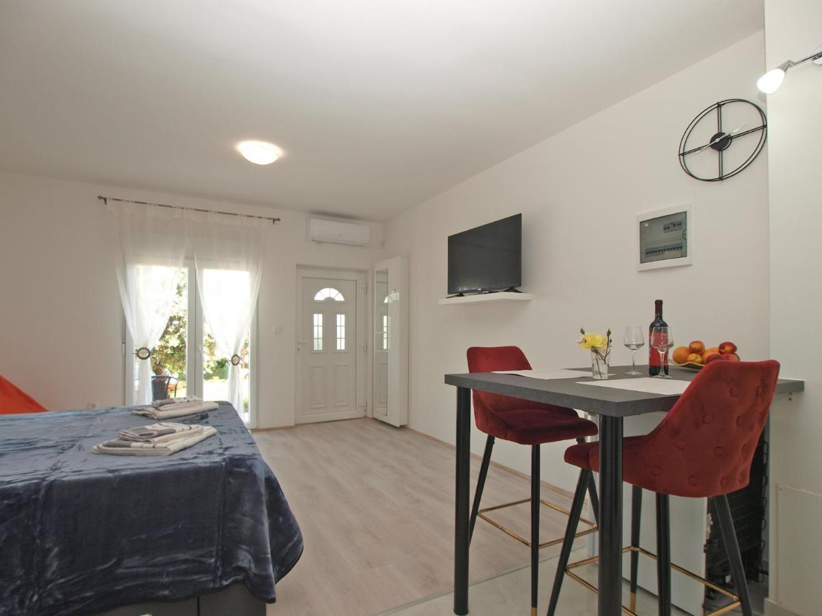 Apartment Florinda 2091 Pula Eksteriør billede